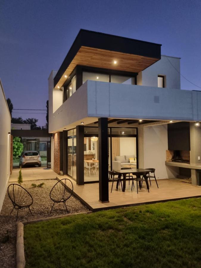 Villa Las Moras ルハン・デ・コージョ エクステリア 写真